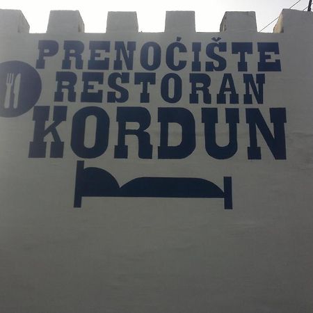 Guest Accommodation Kordun 诺威萨 外观 照片